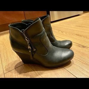 UGG stacked heel boots